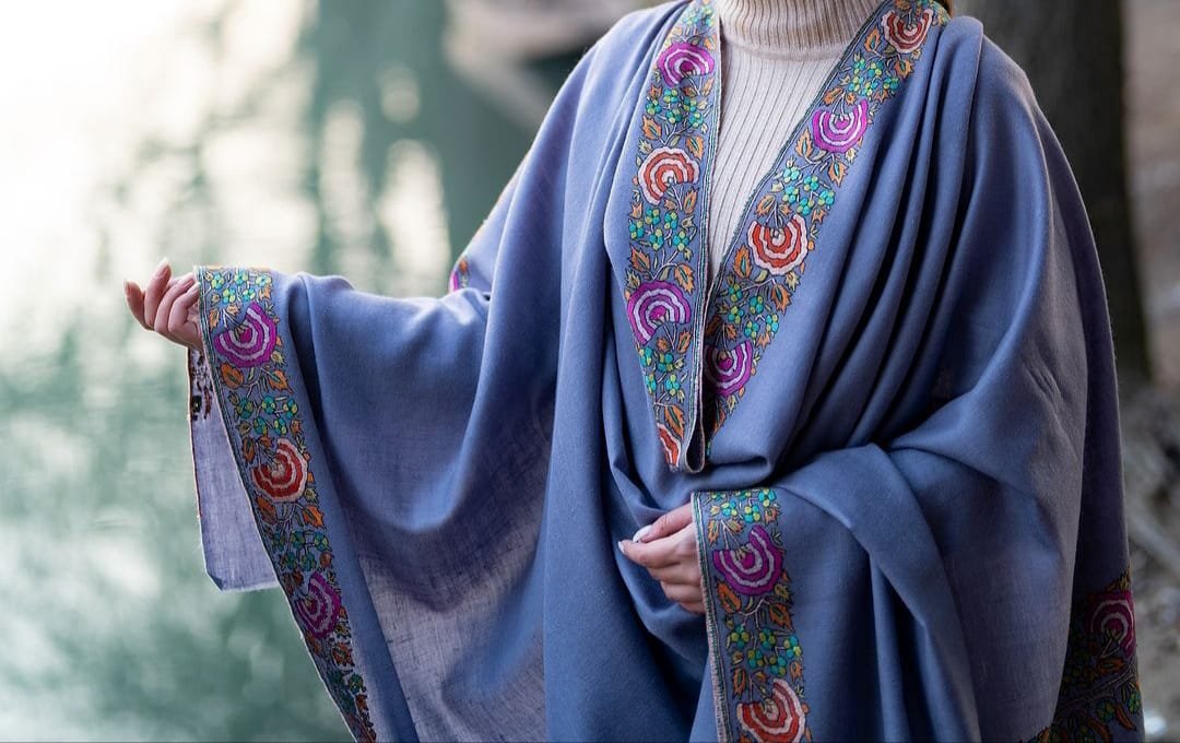 Pure pashmina shawl with paper machie handmade beautiful flowers embroidery